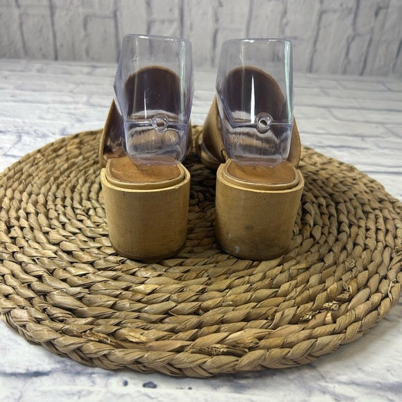 Madewell Women's Camel Slide Sandals w/Block Heel. Size 9. - Picture 4 of 9